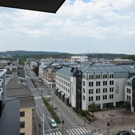 Dronningen 2*